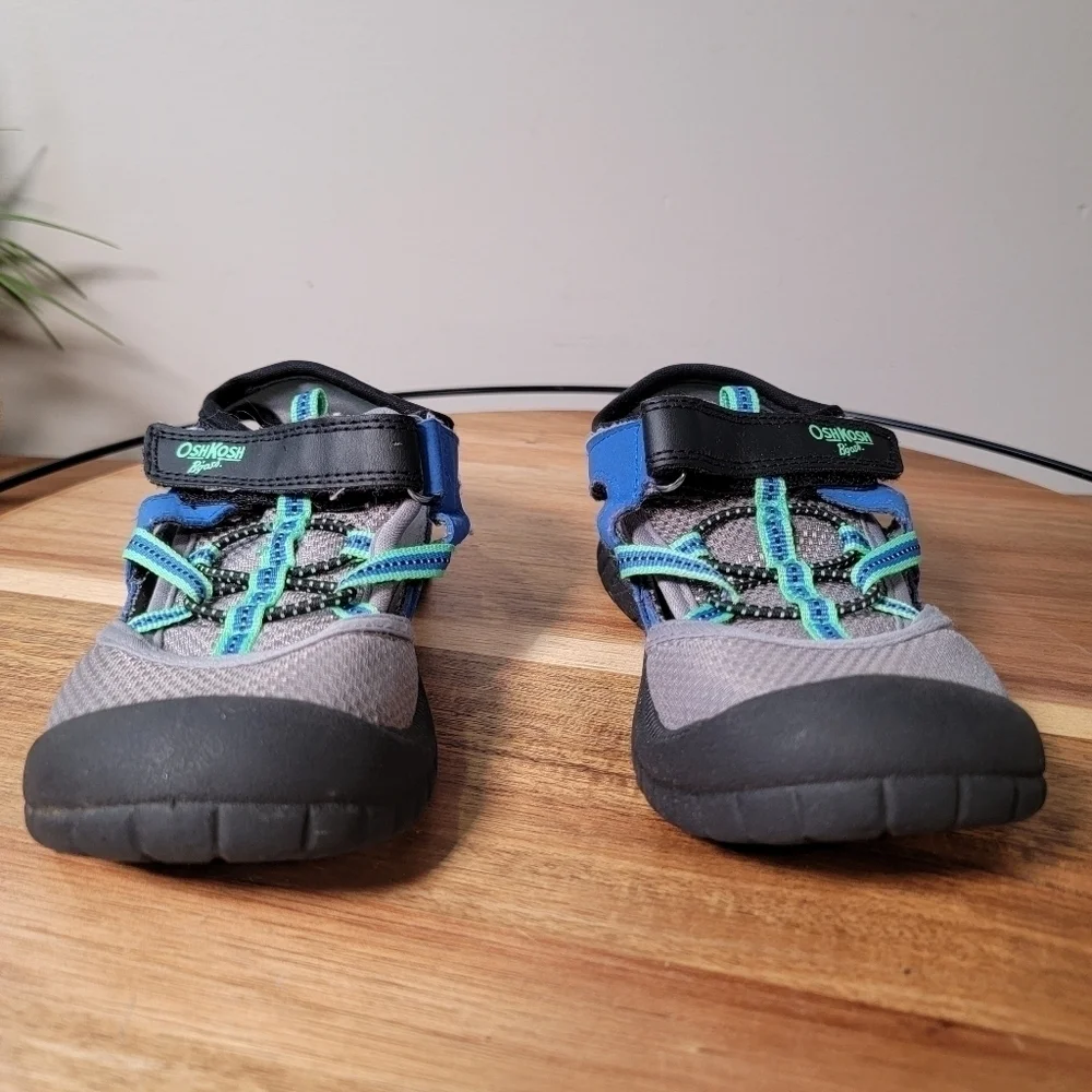 Osh Kosh Bump Toe Athletic Sporty Washable Play Sandals Sneakers Size 11